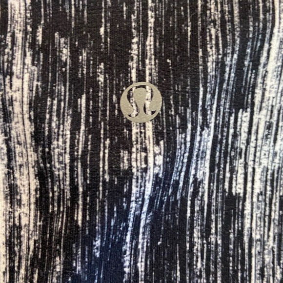 Lululemon Find Your Bliss reversible Jacket Size 6 - Picture 7 of 9